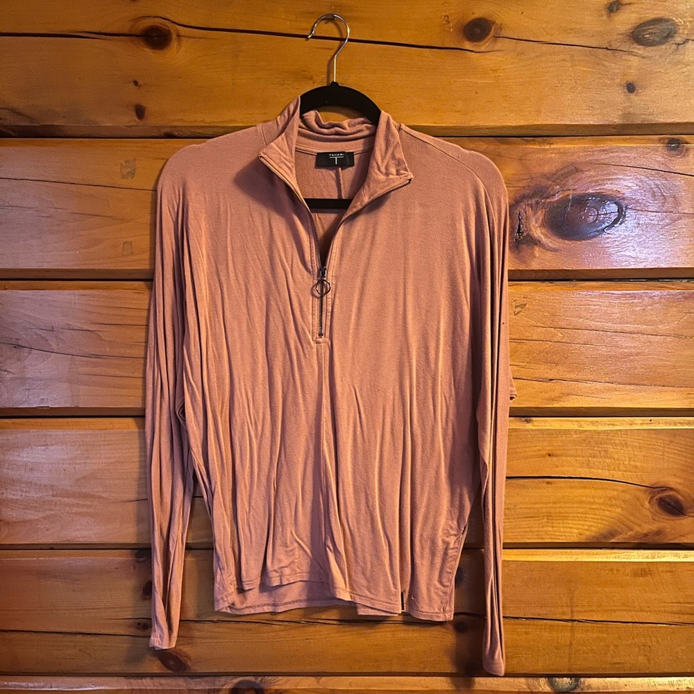 Tahari Women's Sweater in Light Brown